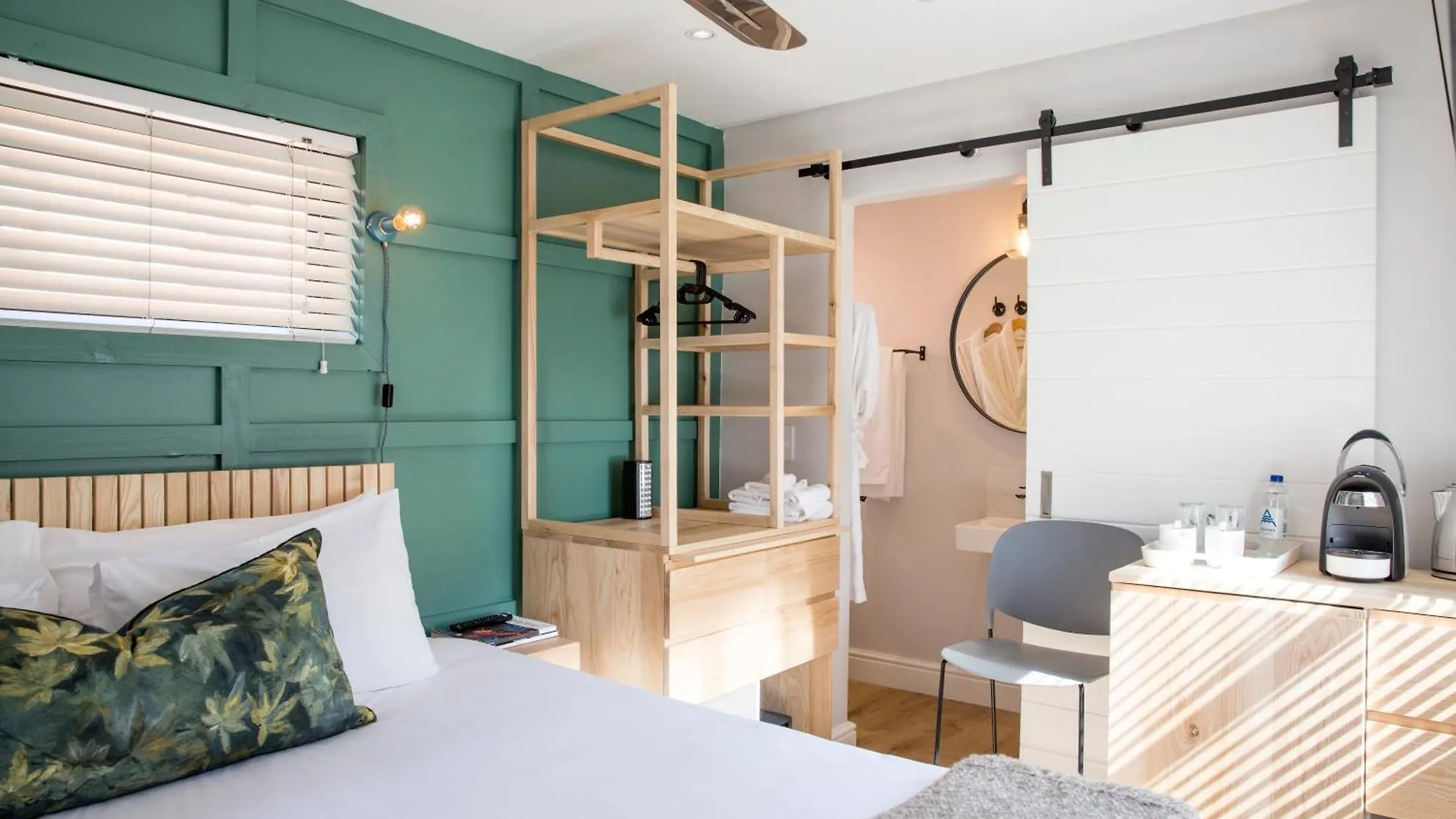 Antrim Boutique Hotel By Totalstay Cape Town